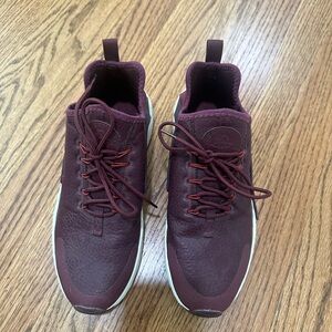 Nike Women's Burgundy Athletic Shoes